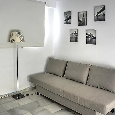 Atico Deluxe Remedios Apartment Seville